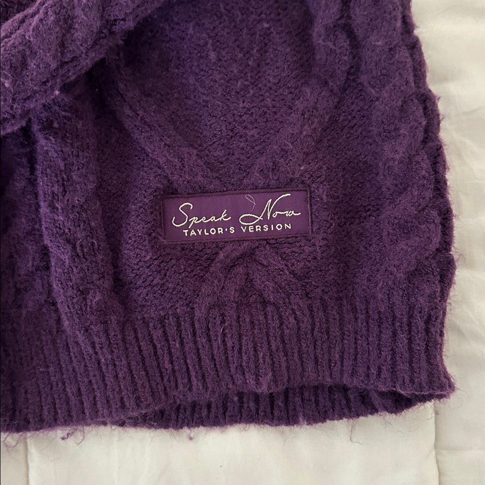 Purple Cable Knit Sweater with Star Accents - Picture 2 of 4